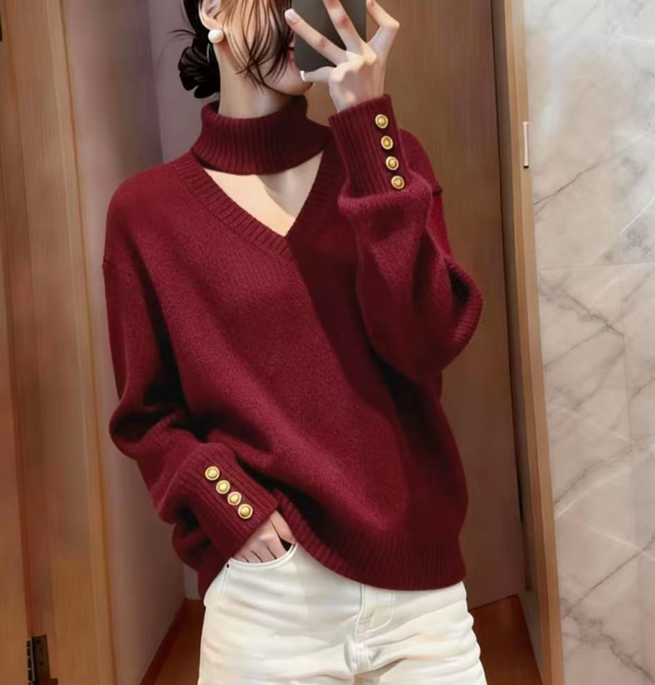 Necklace-style V-neck Knit Sweater for Women