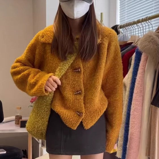 Elegant Soft and Warm Top for Spring and Autumn