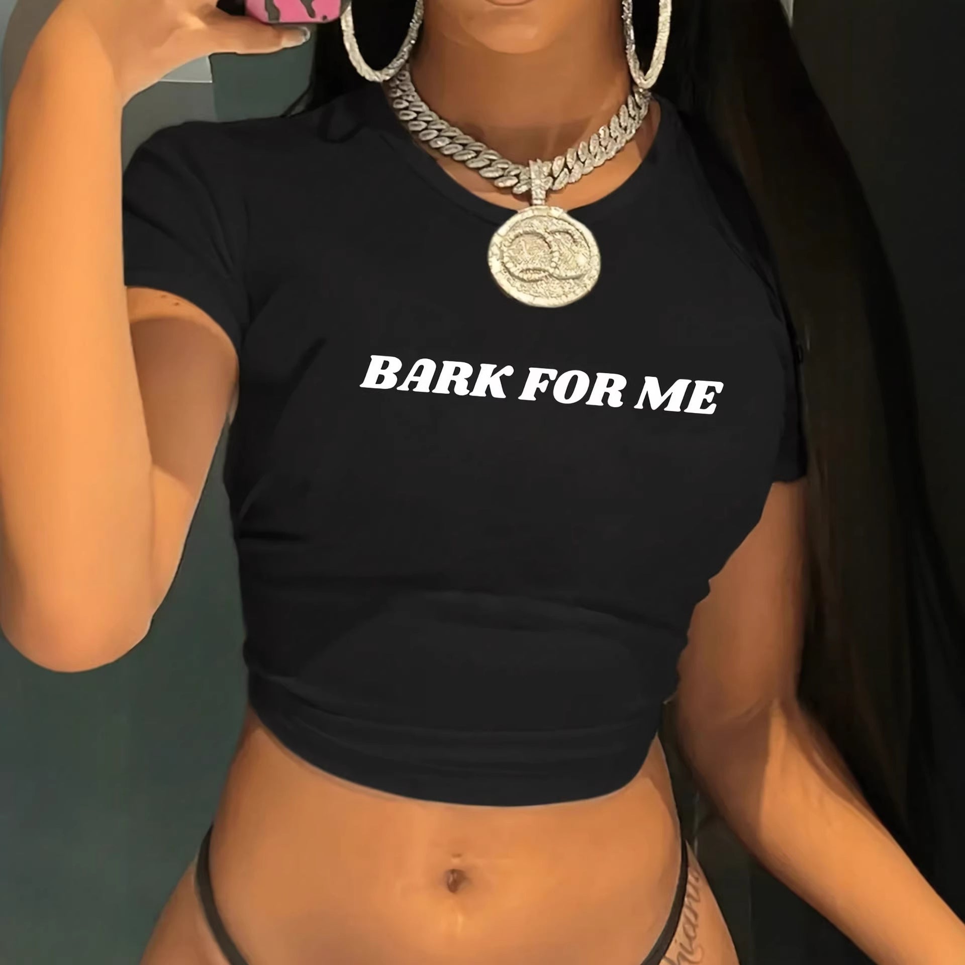 Slim-Fit Letter Print Women’s T‑Shirt – Casual Black Tee