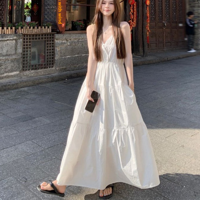Waist-cinching Figure-flattering Maxi Skirt with an Elegant Midi Length