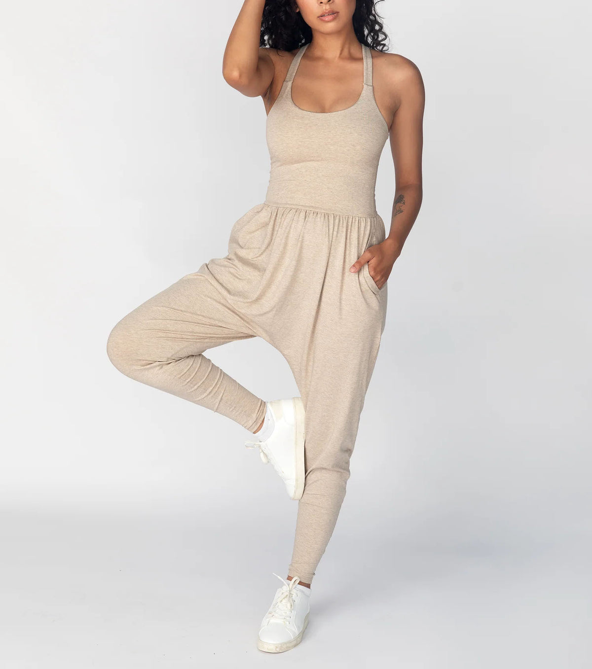 Women's Fashion Sleeveless Loose U-neck Jumpsuit