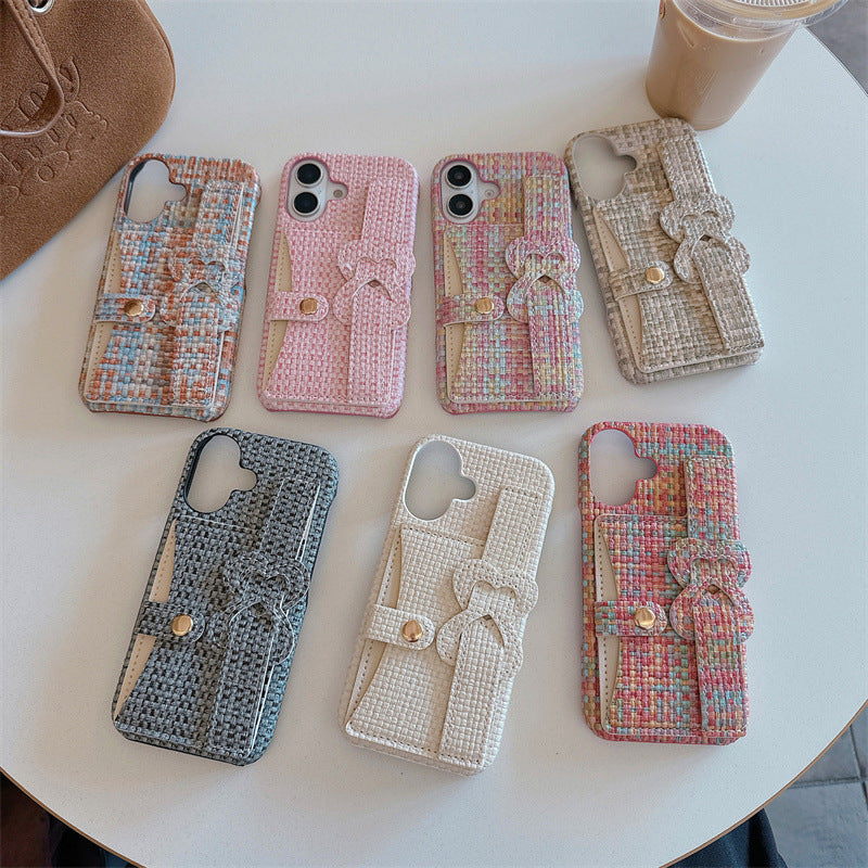 Heart-Shaped Card Holder with Woven Pattern