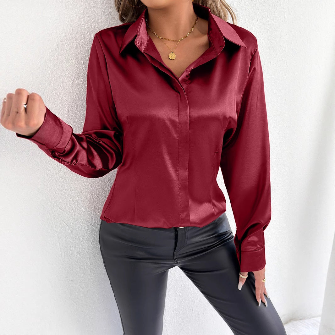 Elegant Satin Long‑Sleeve Blouse – Smooth, Button‑Detail, Regular Fit