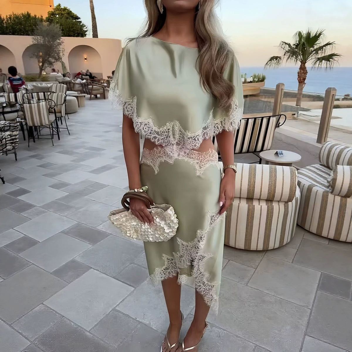 Open-neck Lace Hollow-out Sexy Pure-youthful One-piece Dress