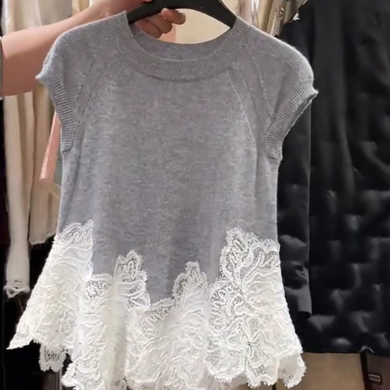 Contrast-color Lace-trimmed Hem Panelled Drop-shoulder Knit Top