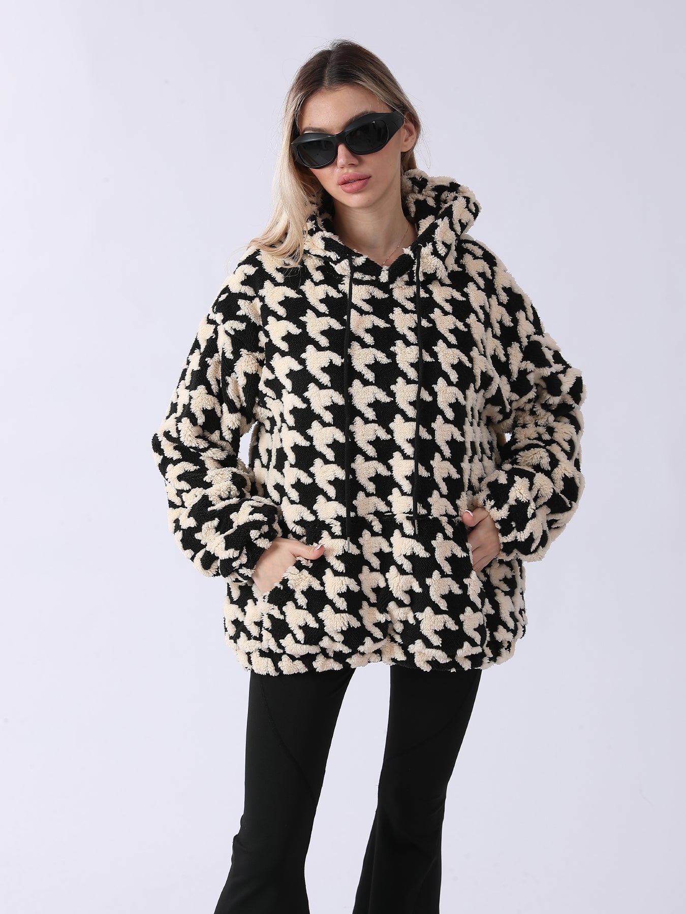 Cozy Fleece Women's Hoodie for Everyday Comfort