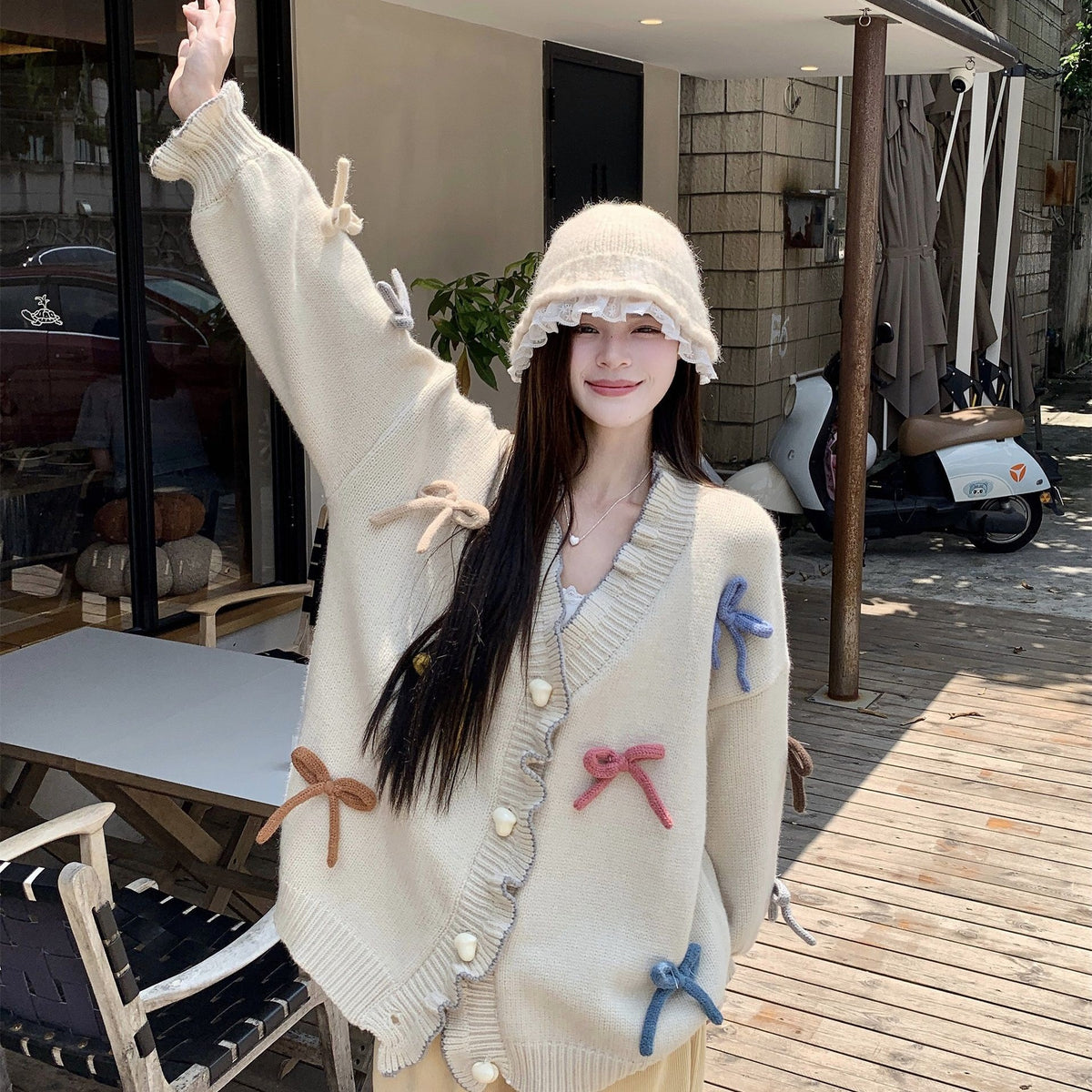 New Cute Youth-looking Three-dimensional Bow Sweater for Women