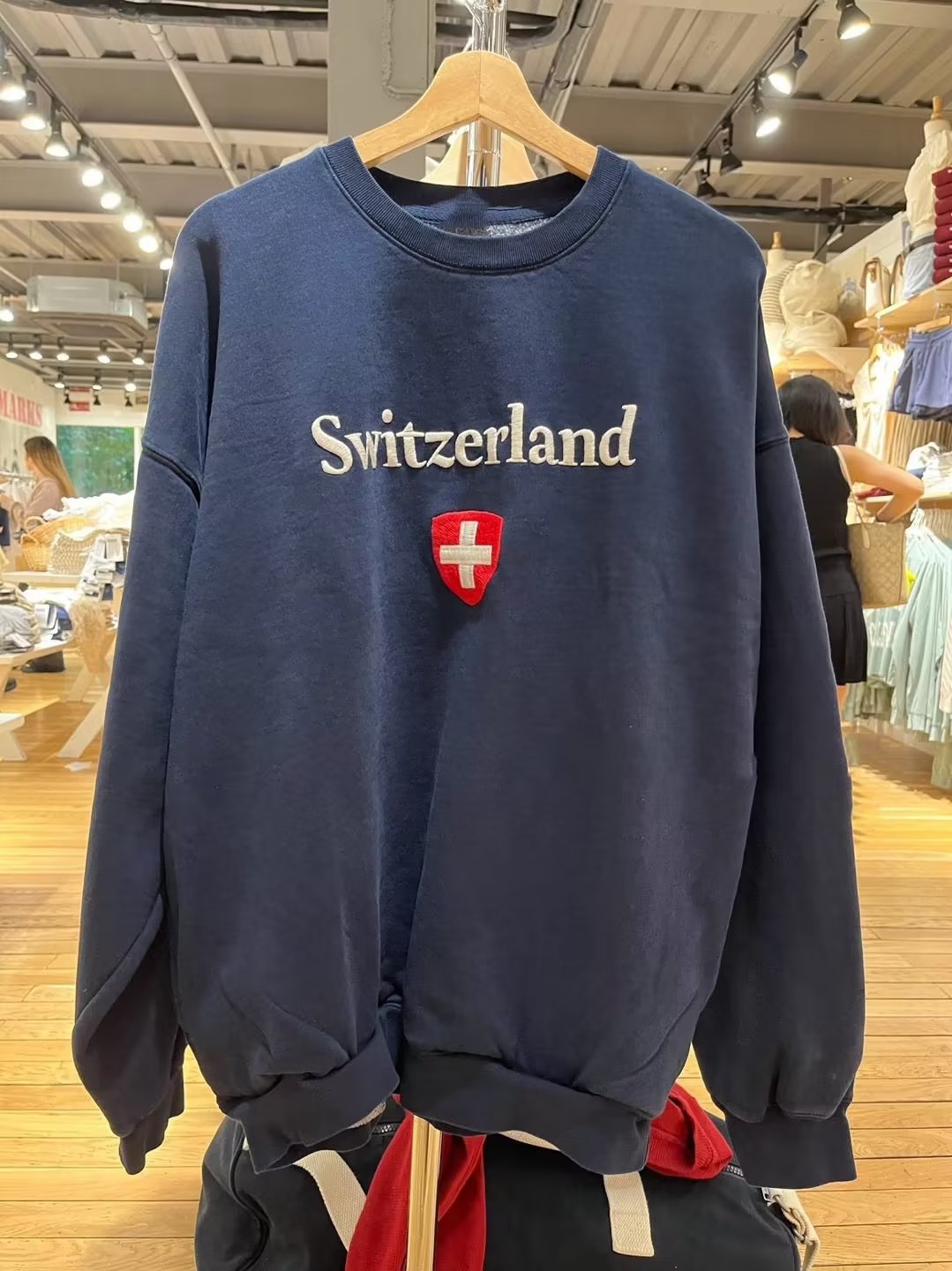 Embroidered Flag Long Sleeve Baggy Pullover Sweater