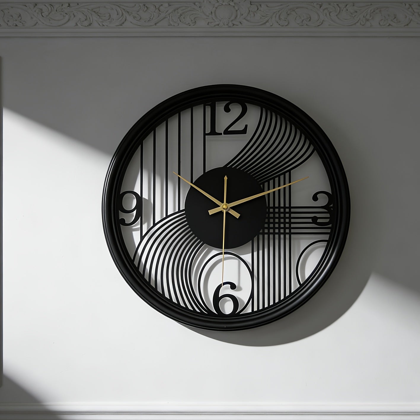 40 cm (16 in) Iron 3D Wall Clock – Silent, Available in Black, Gold or Silver