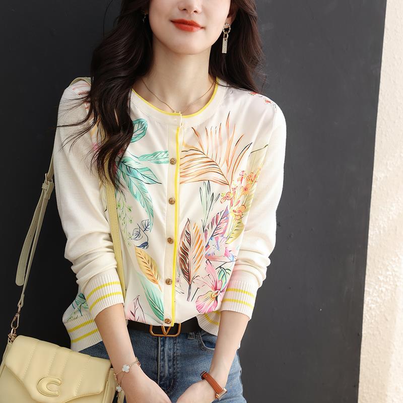 Women's Knitted Cardigan Spring and Autumn Coat Top