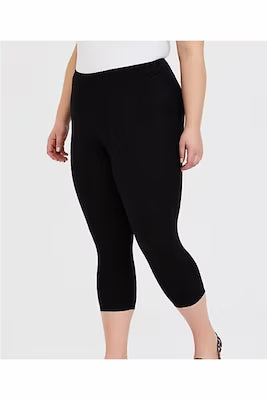 Plus size cotton blend capri tights