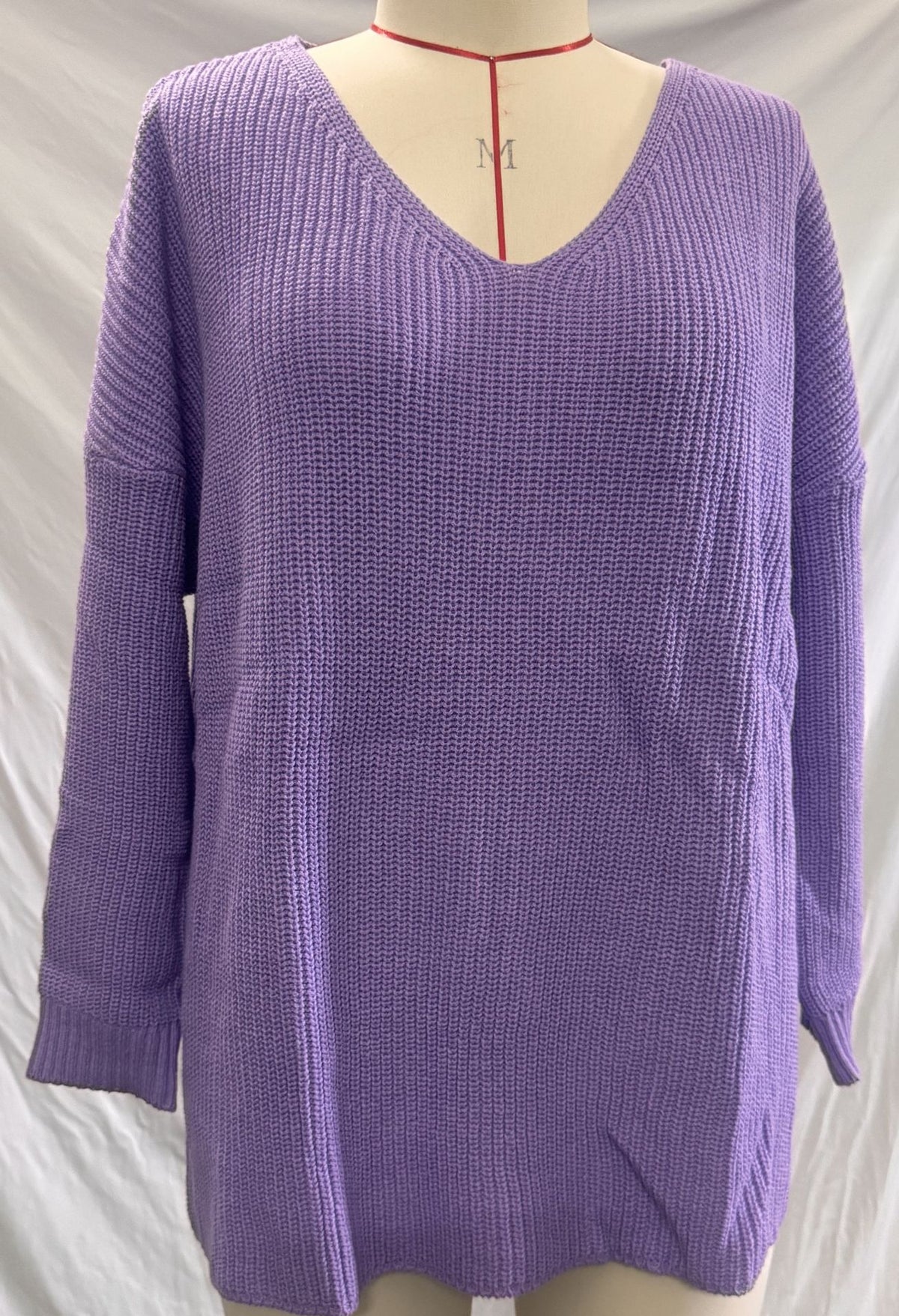 V-neck Loose-fitting Long-sleeve Sweater for Fall and Winter