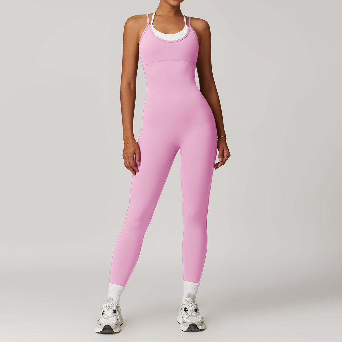 Fake Two-piece Contrast Color Sling Sports Jumpsuit