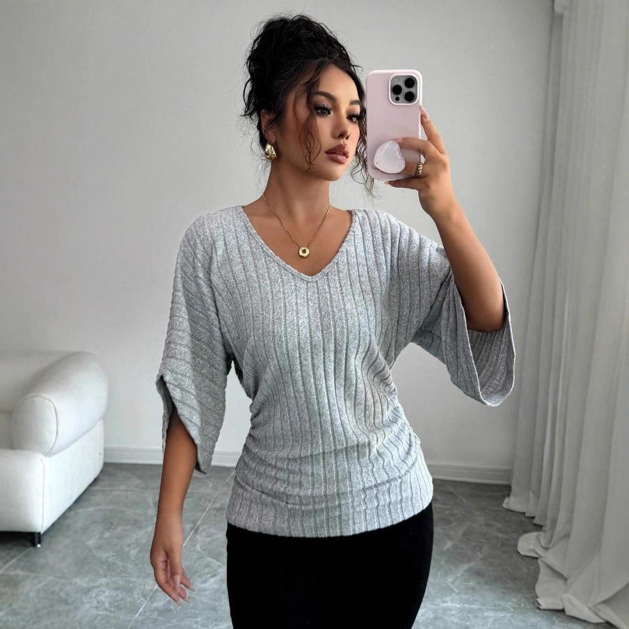 Casual V-Neck Knitted Top – Cozy, Stylish & Versatile Women's Tee