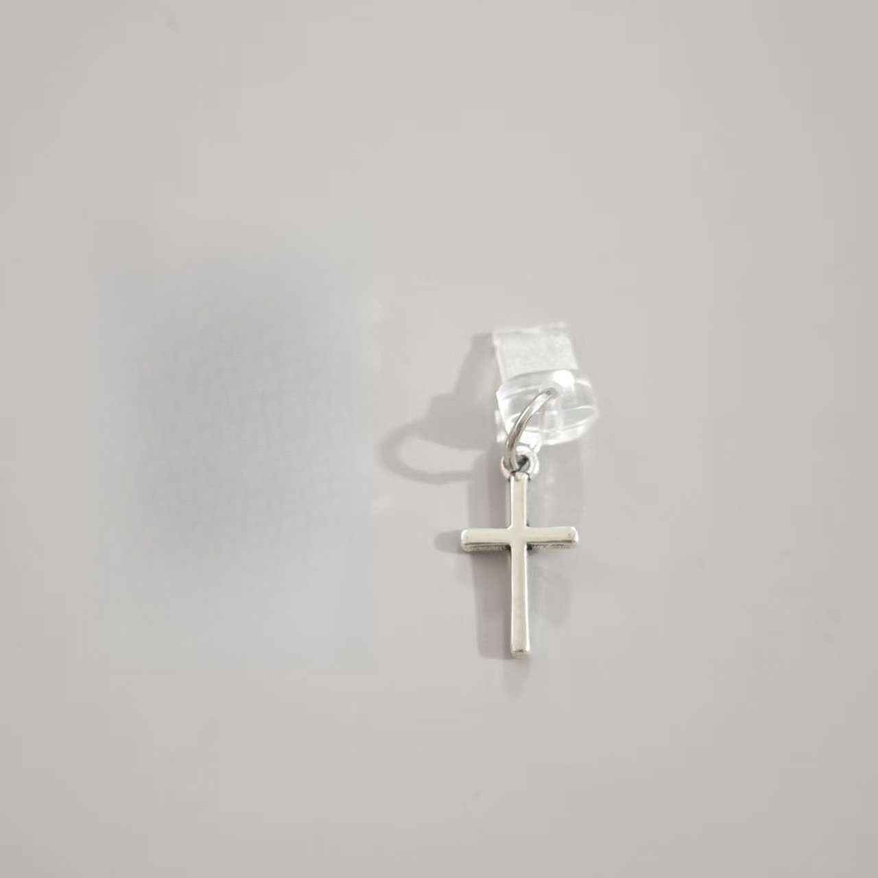 Silvery Cross Dust Plug Phone Charm – Protective Port Cover for iPhone and Type‑C Devices