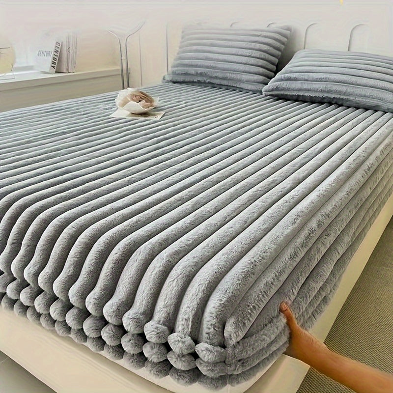 Luxury Plush Bedspread Extra Thick Soft Elegant Bed Cover With Deep Pocket