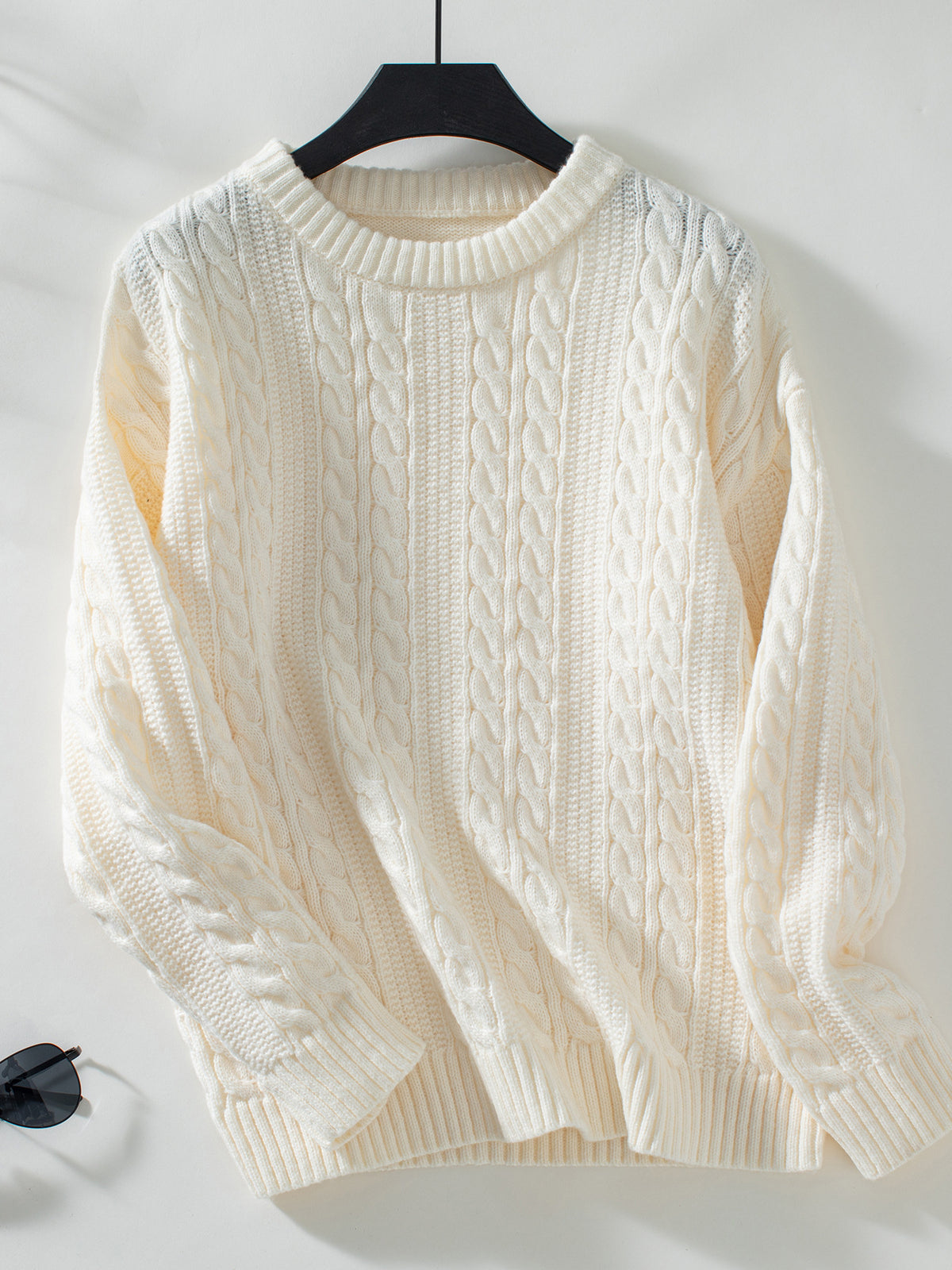 European and American Fashion Round Neck Twist Knit Sweater Pullover Long Sleeve