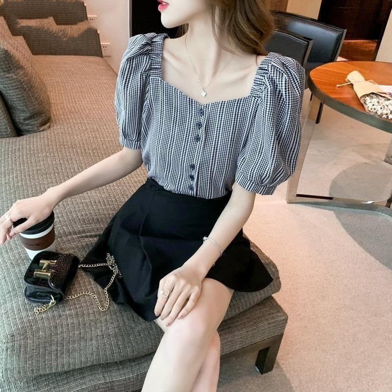 New Summer Temperament Age-defying Tops