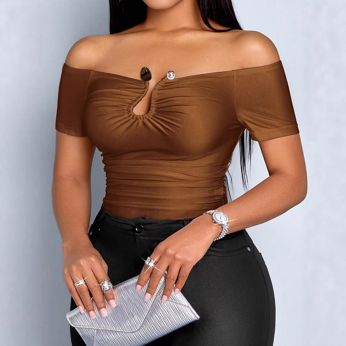 Sexy Off‑Shoulder Short‑Sleeve Tee – Slim Fit, Ultra‑Short Style