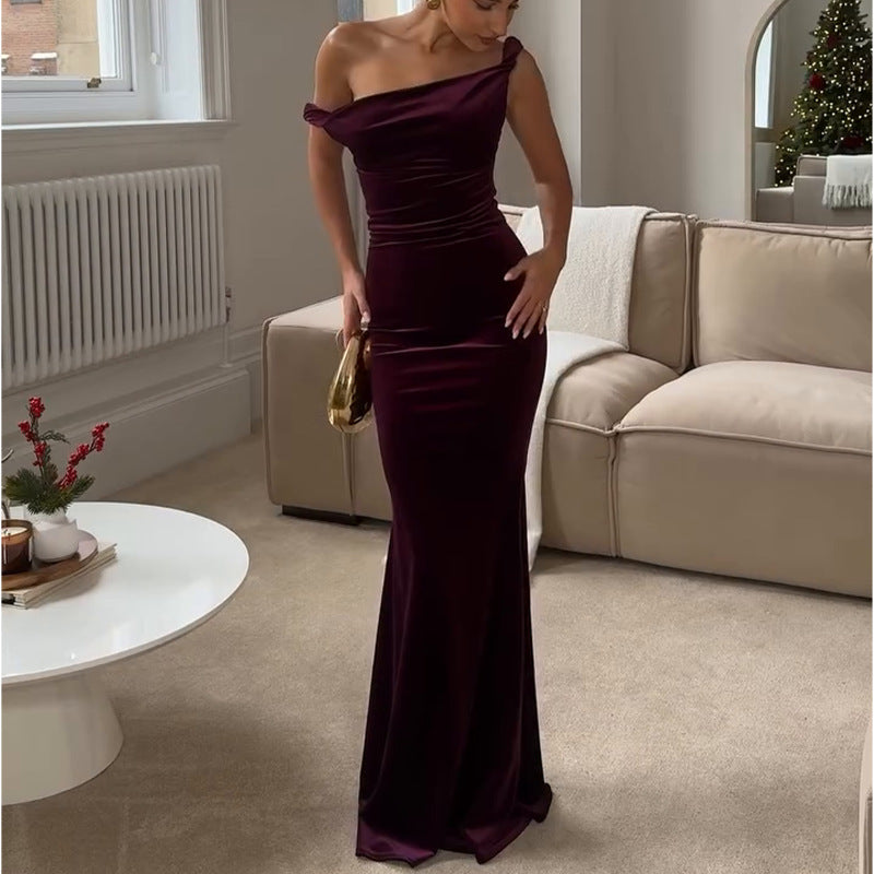Summer Sexy Off-shoulder Bodycon Dress with a Backless Design