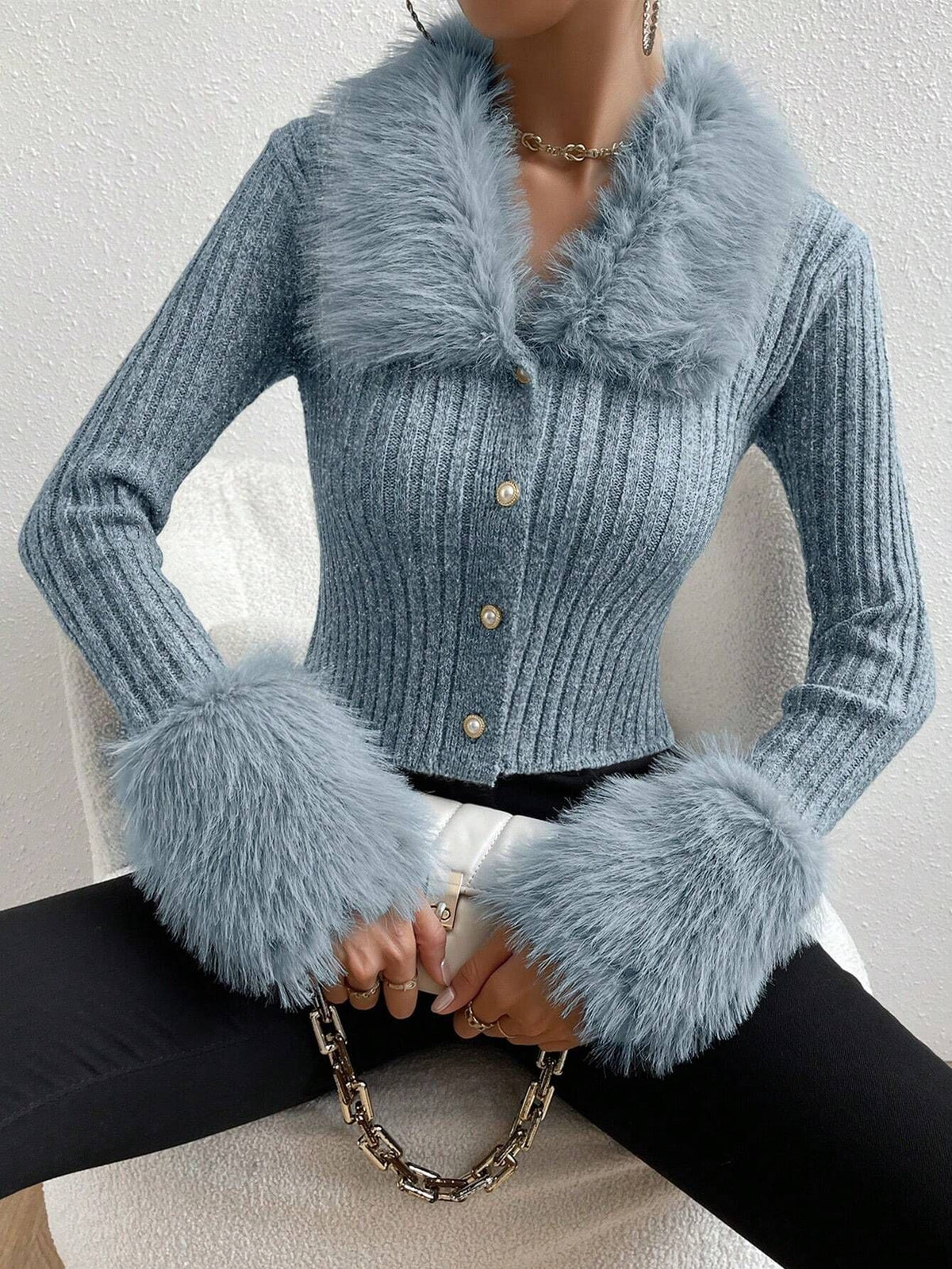 New V-neck Knitted Cardigan with a Slim Fit and a Fur-trimmed Collar
