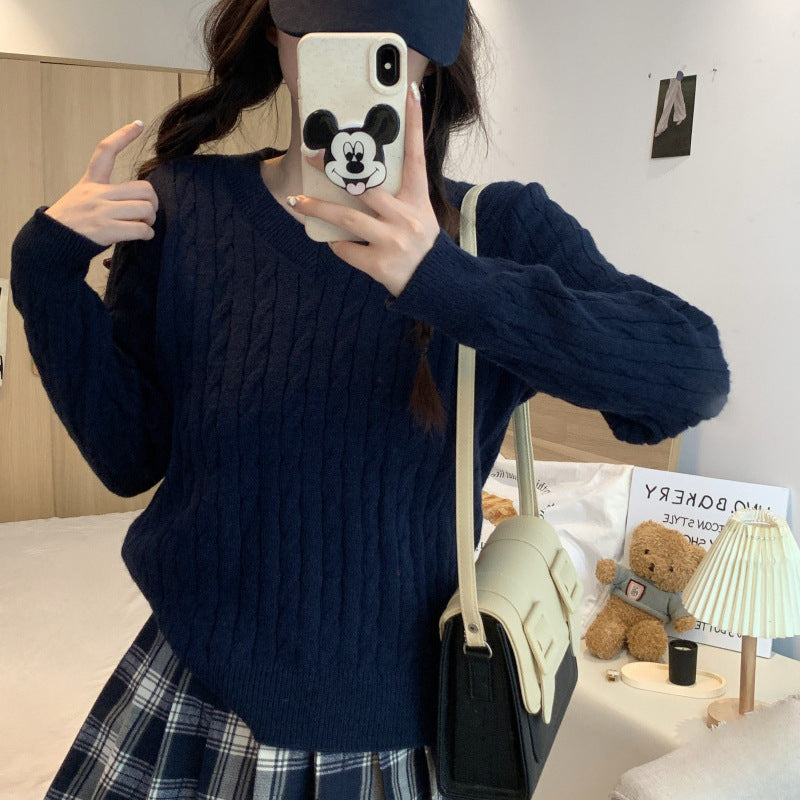 V-neck Pullover Vintage Knit Top for Layering