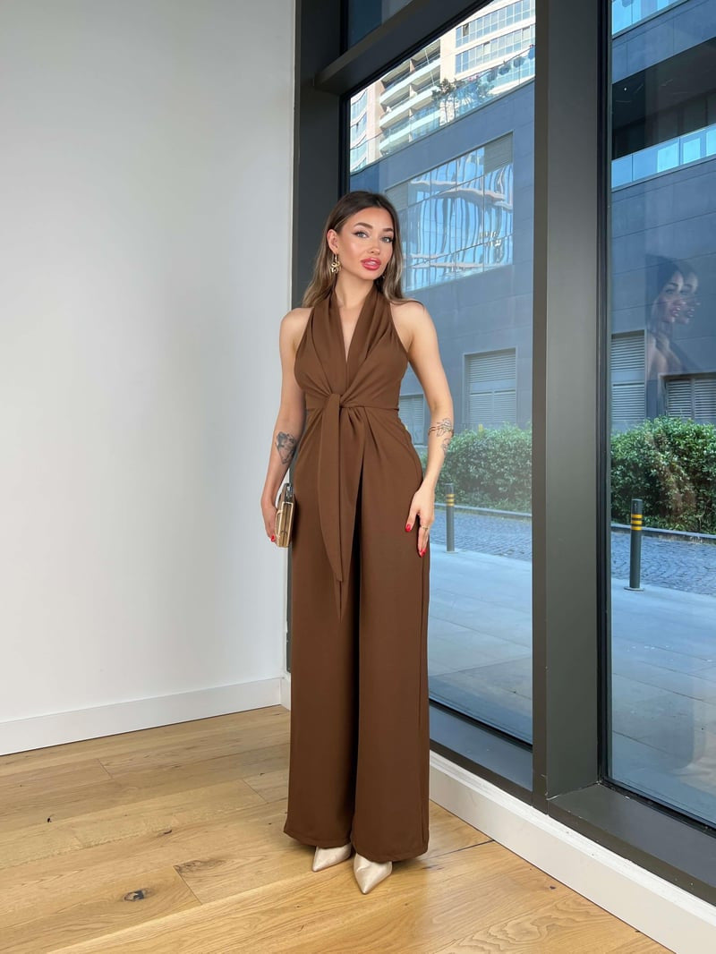 Sleeveless Waist-Cinching Lace-Up Sexy Jumpsuit