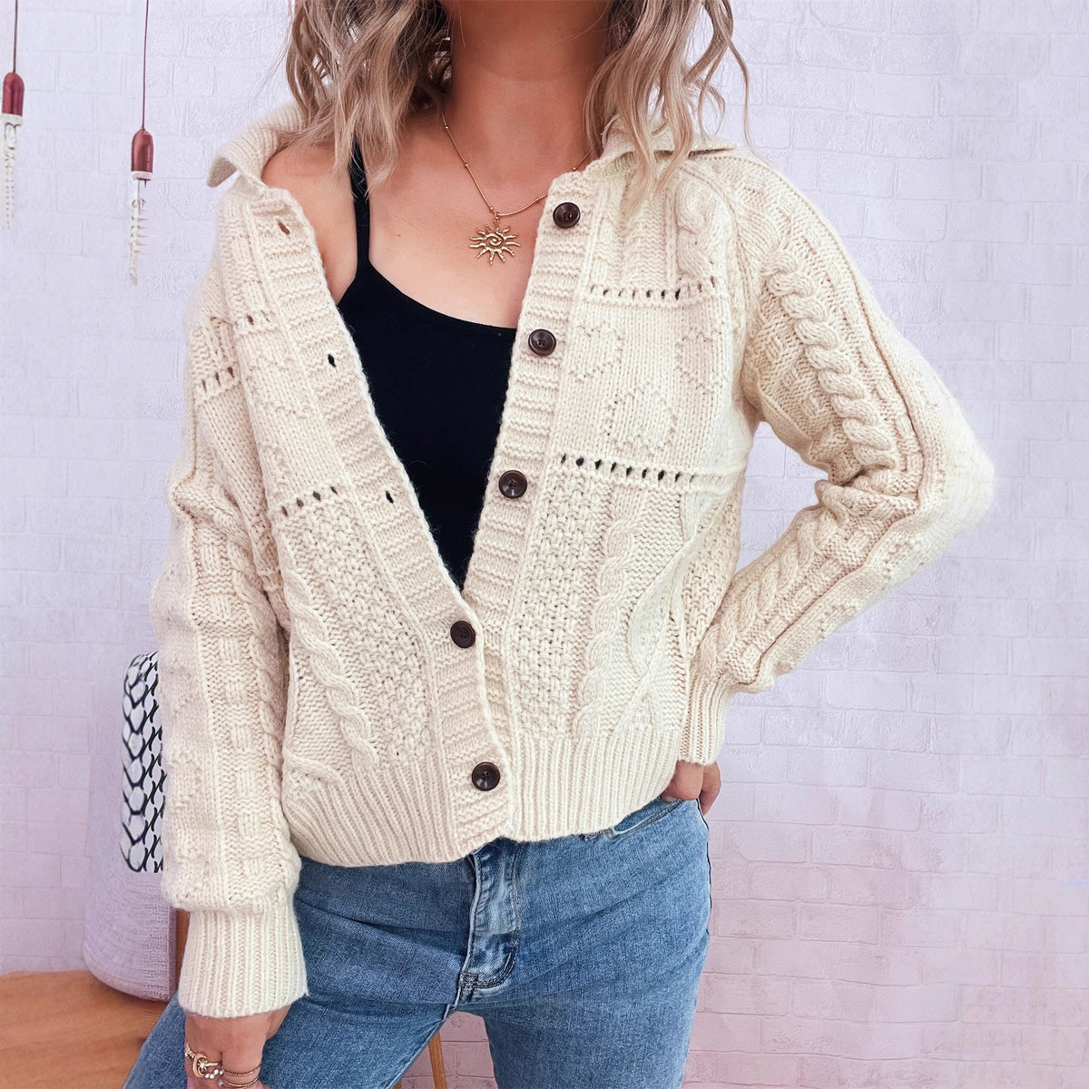 Commuter Hollow Lapel Retro Twist Sweater