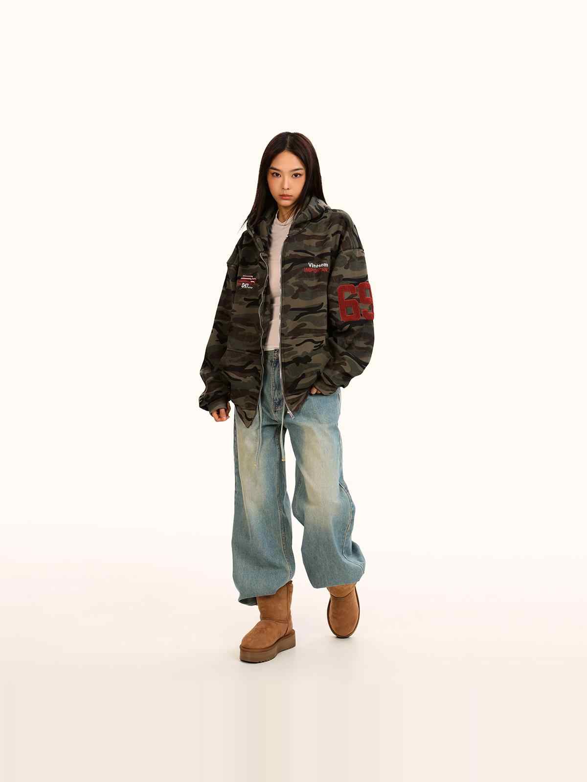 Fleece-Lined Camouflage Zip Hoodie for Women