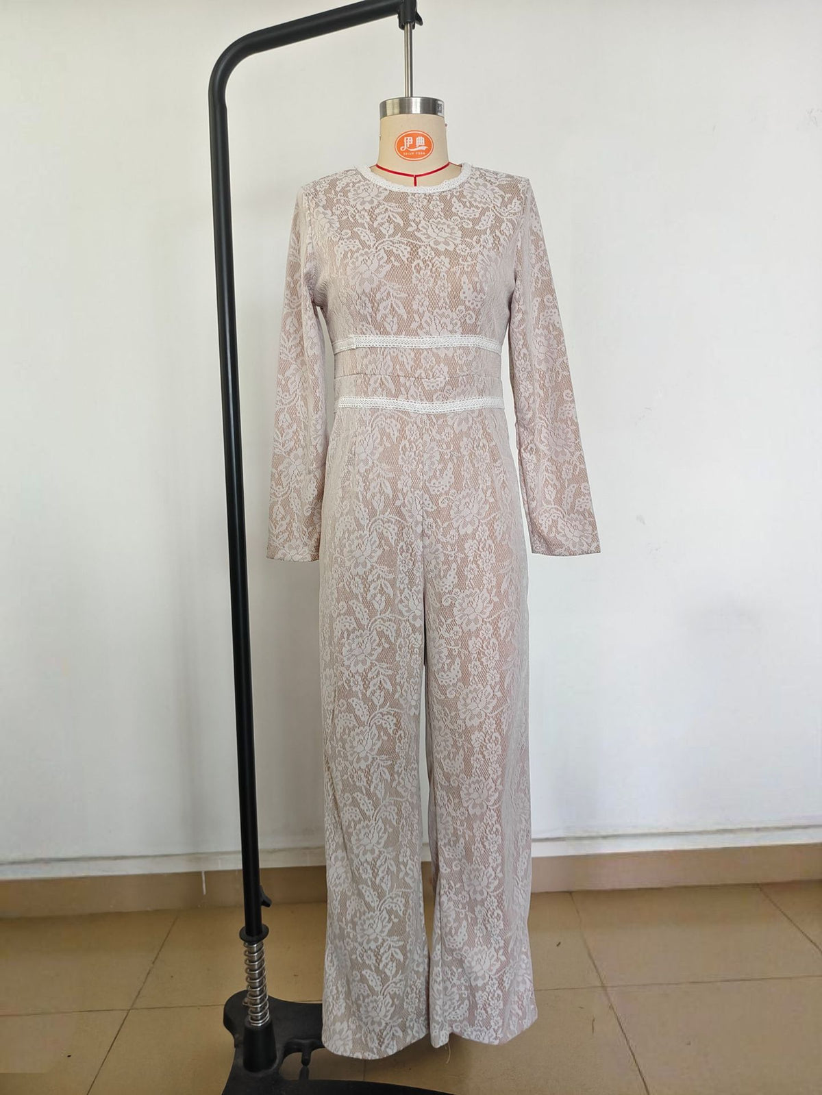 Chic Slim-Fit Lace Jumpsuit for Women