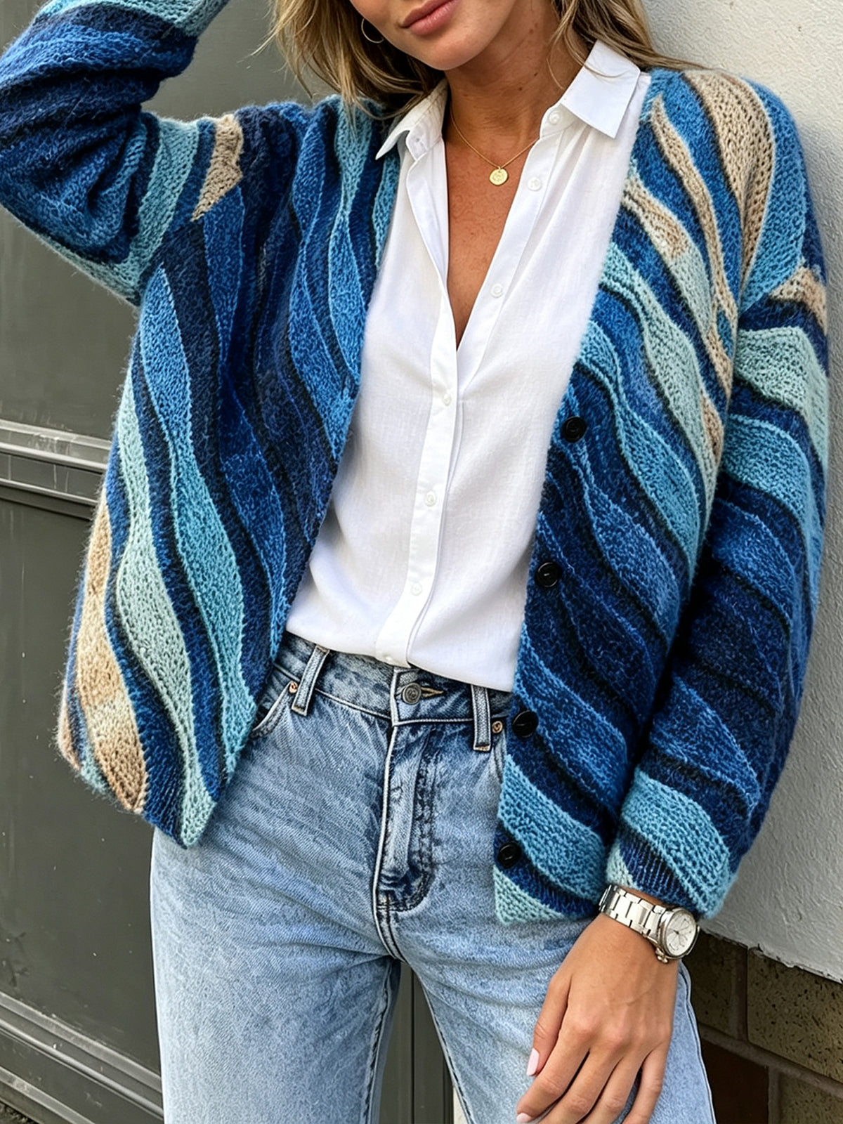 Retro Gradient Blue Wave Pattern Knitted Cardigan Ladies Oversized Polyamide Outerwear