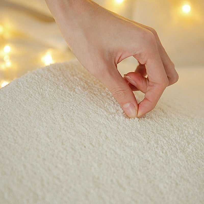 Irregular Floral Faux Cashmere Rug for the Bedroom