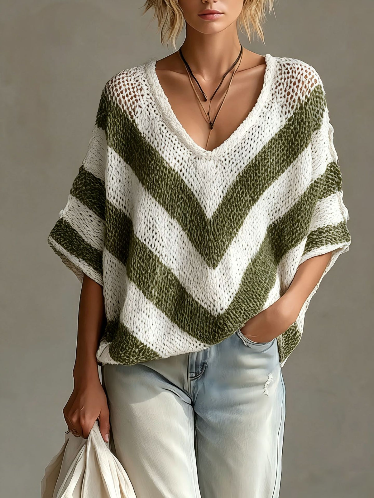 V-neck Short-sleeve Loose-knit Sweater