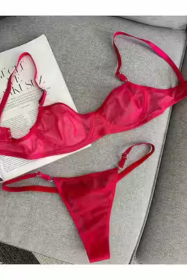 Dark pink underwire bra set with matching thong
