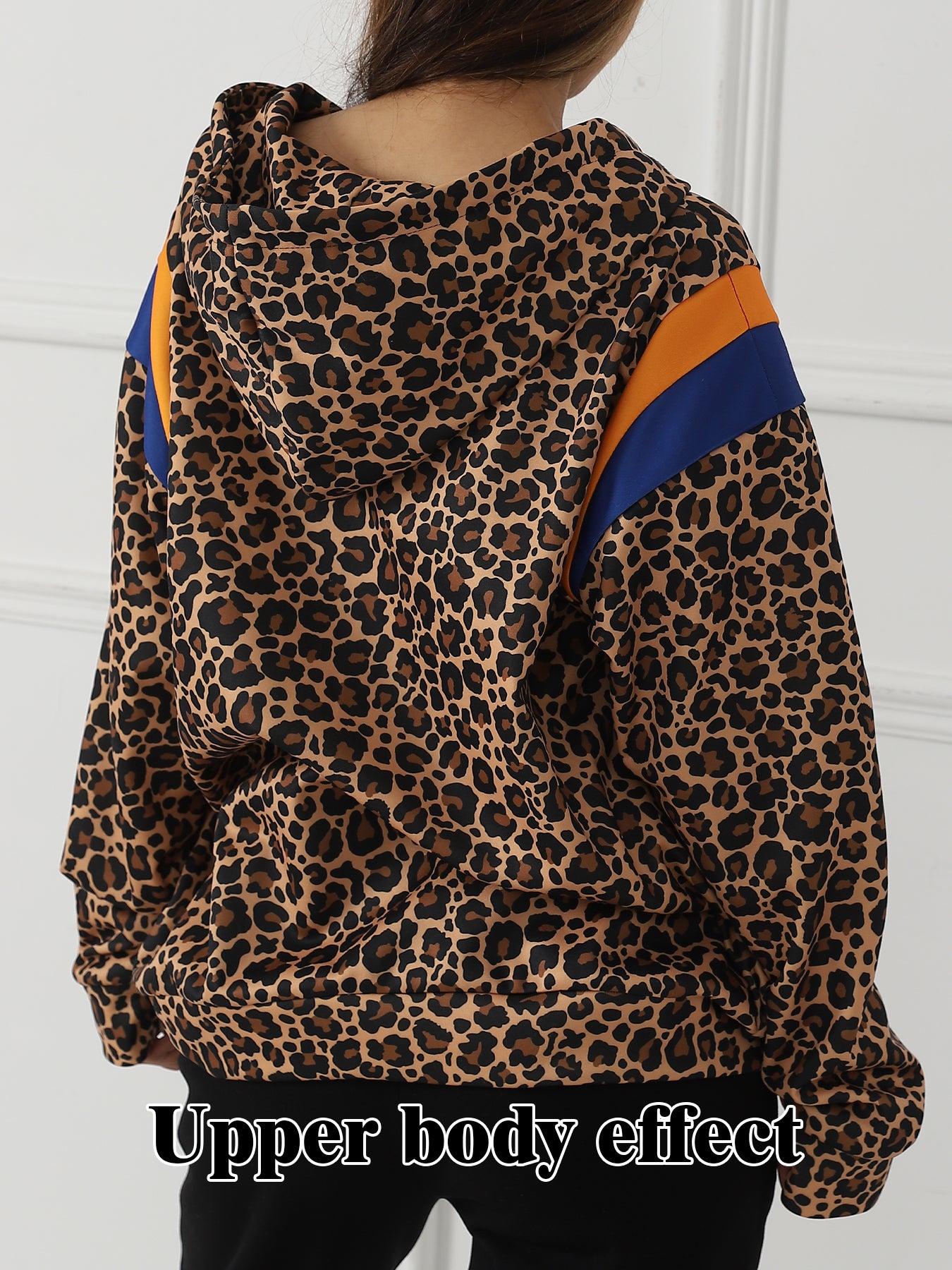 Women's Chic Leopard Print Long Sleeve Sweatshirt