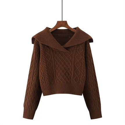 Womens Retro Short Sweater with a Large Lapel