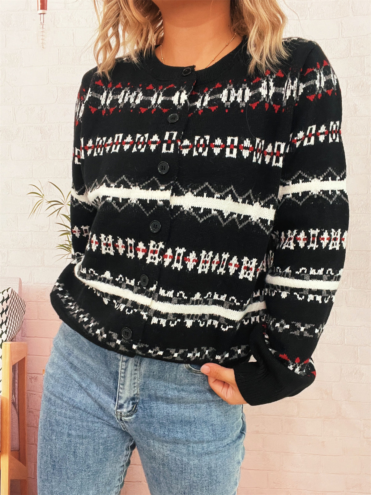 Autumn and Winter New Retro Rhombus Pattern Contrast Color Round Neck Long Sleeve Commuter Sweater