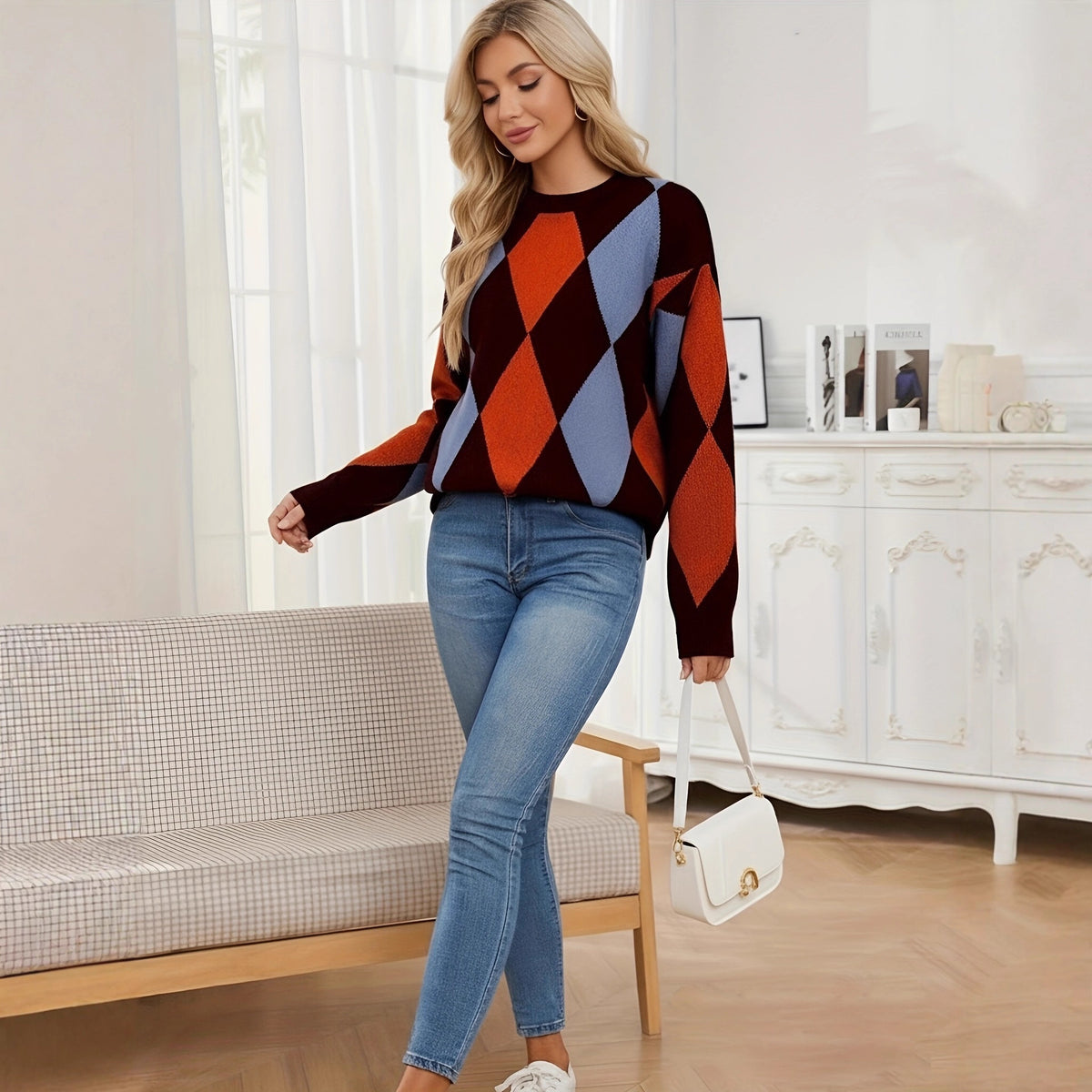Comfortable and Warm Diamond Pattern Color Block Round Neck Long Sleeve