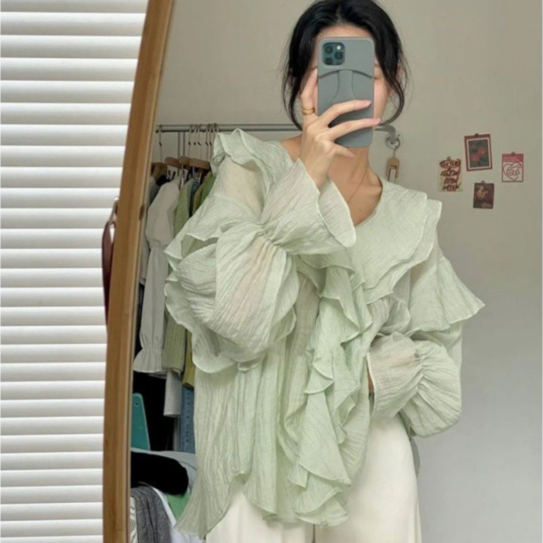Women's Ruffled V-neck Puff Sleeve Shirt With Fashionable Design