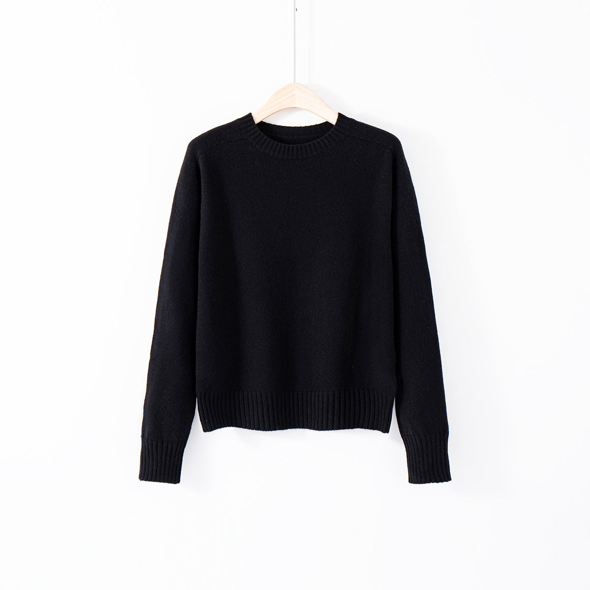 Crew-neck Long-sleeve Top Relaxed-fit Base Layer Effortless Laid-back Style