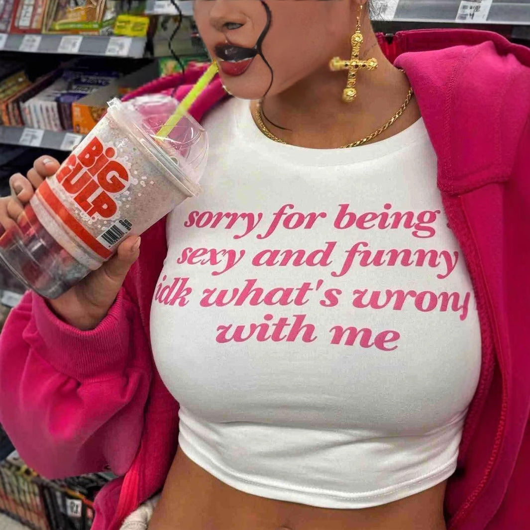 Figure-Hugging Cropped Top with Letter Print – Trendy Street Style