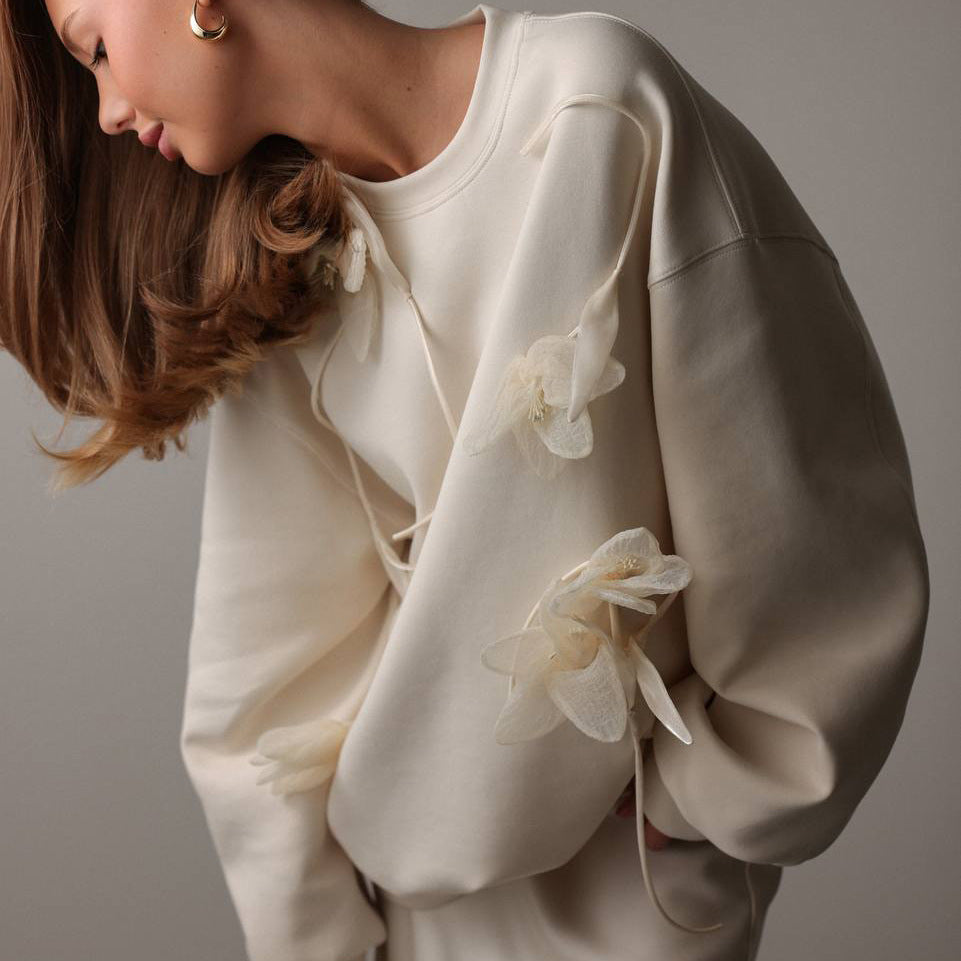 Sweet And Spicy Flower Three-dimensional Decoration Ins Style Design Sweater