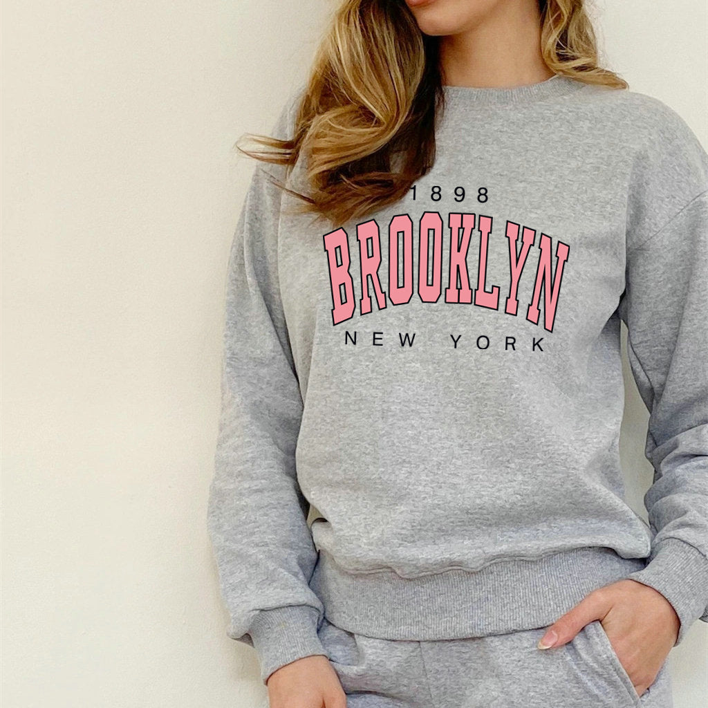 Women's Casual Loose Long-Sleeve Letter Sweater