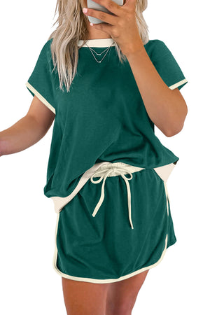 Evergreen 2-teiliges Set mit T-Shirt und Skort mit Farbblock-Kante und überschnittener Schulter