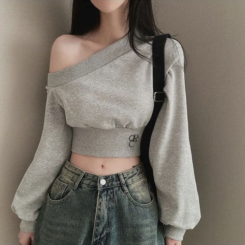 Chic Cropped Slim-Fit Sweatshirt