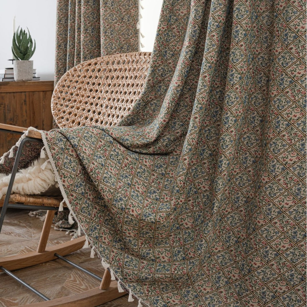Jacquard Bouquet Tassel Curtain
