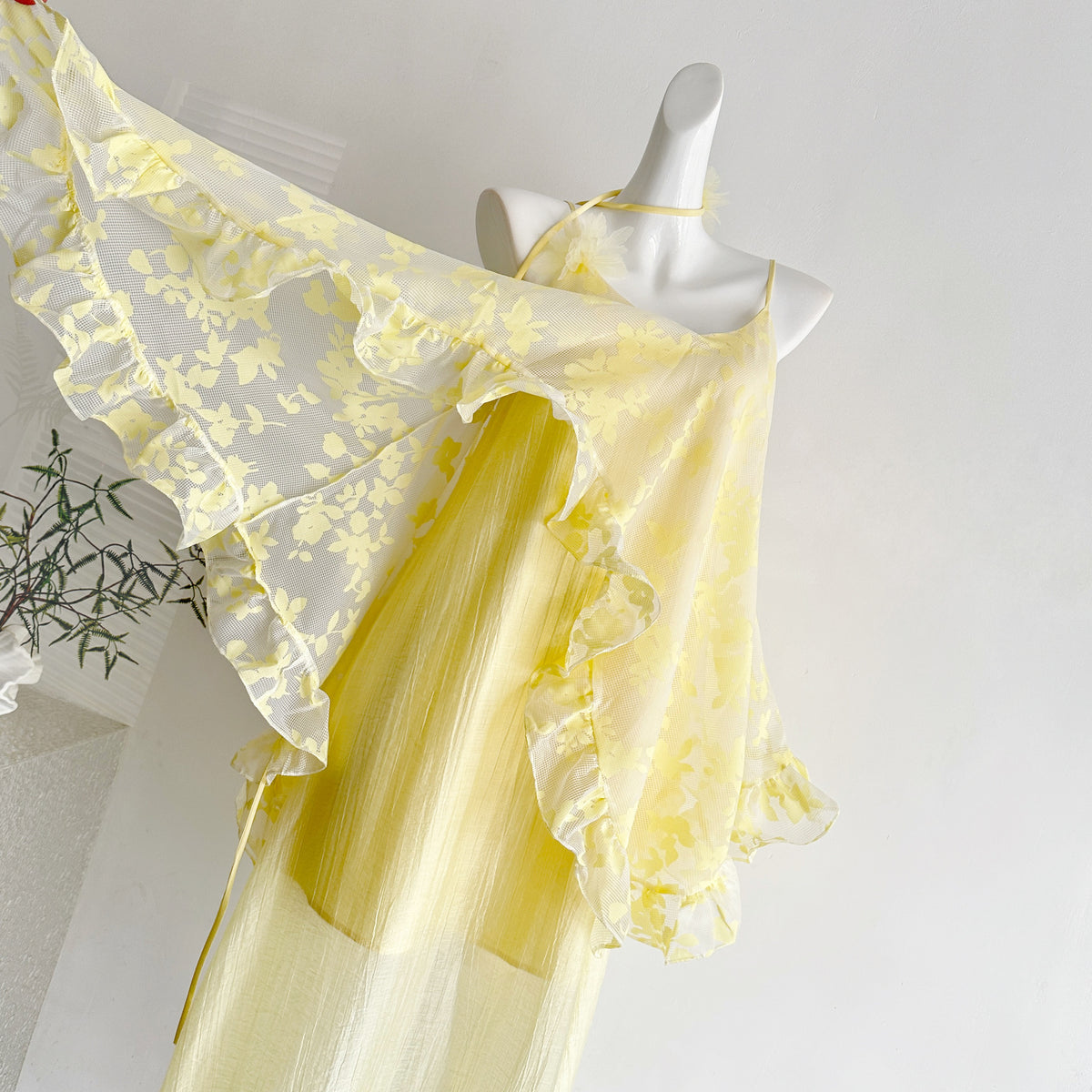 Ruffled Faux Two-piece Flared Strap Dress
