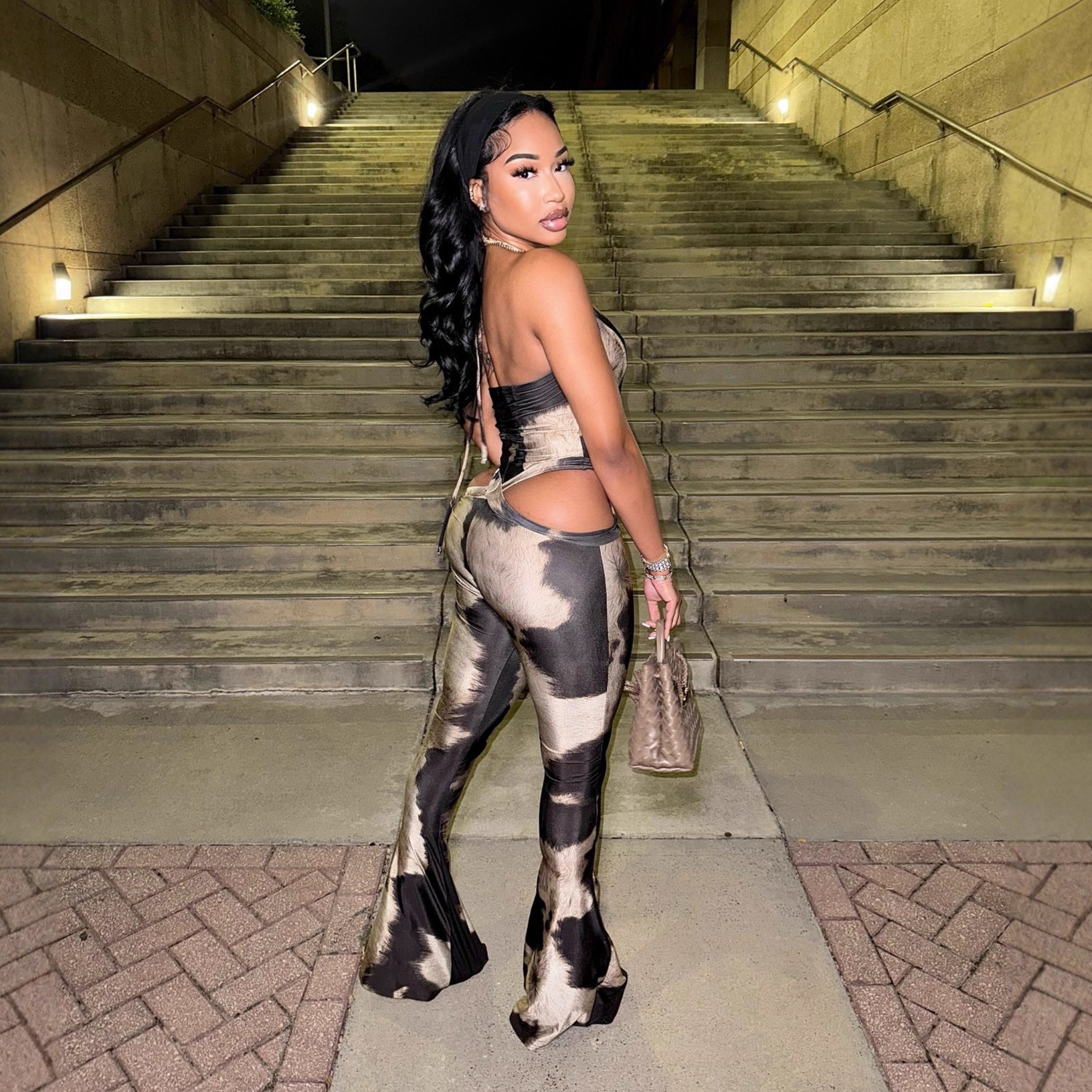 Sexy V-Neck Halter Hollow-Out Jumpsuit