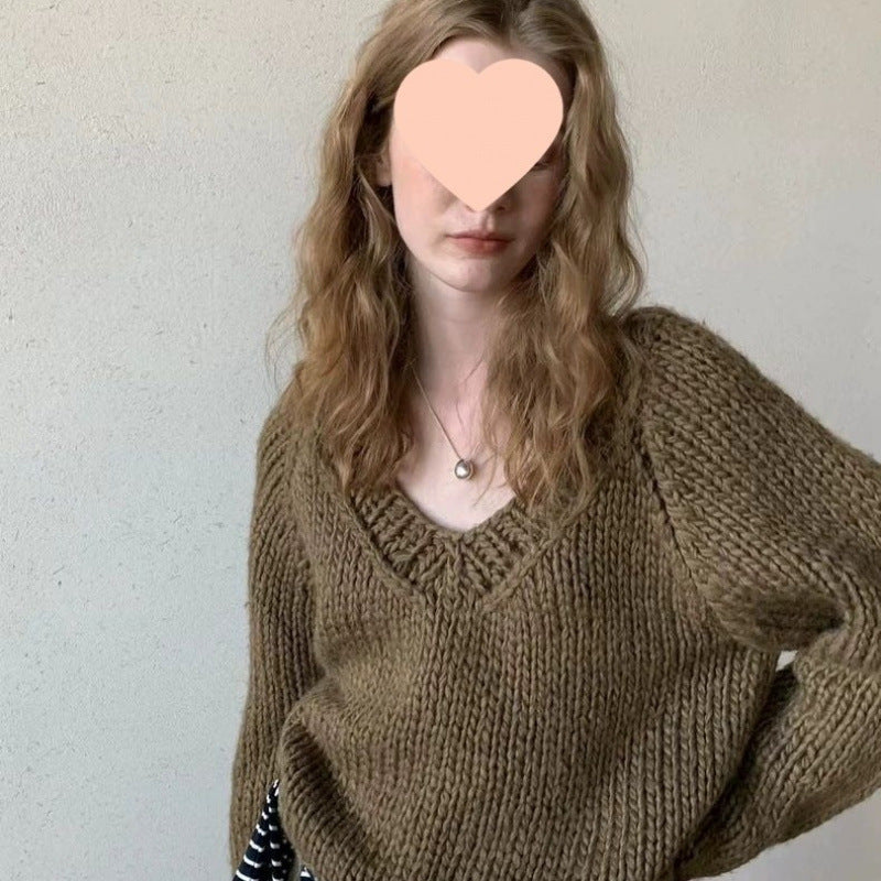 Hand-knitted Cotton-blend Sweater with a Solid-color Collar Chunky Knit Outerwear-style Pullover