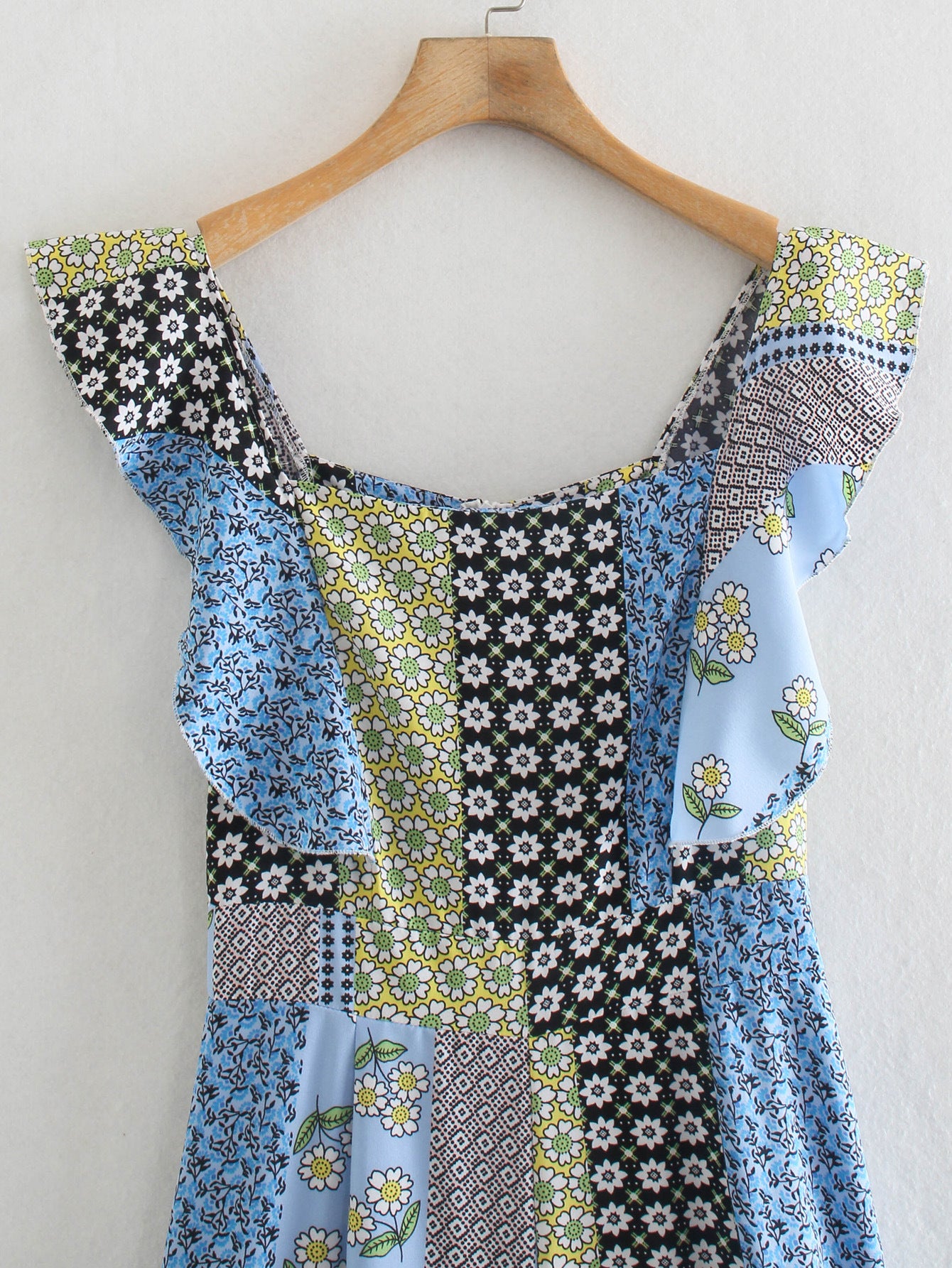 Women's Ruffled Print One-Piece Jumpsuit